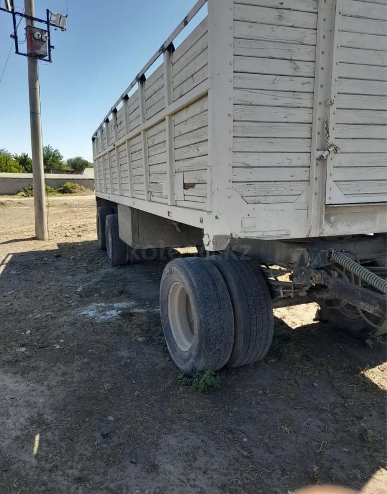 Прицеп трехосный в хорошем состоянии