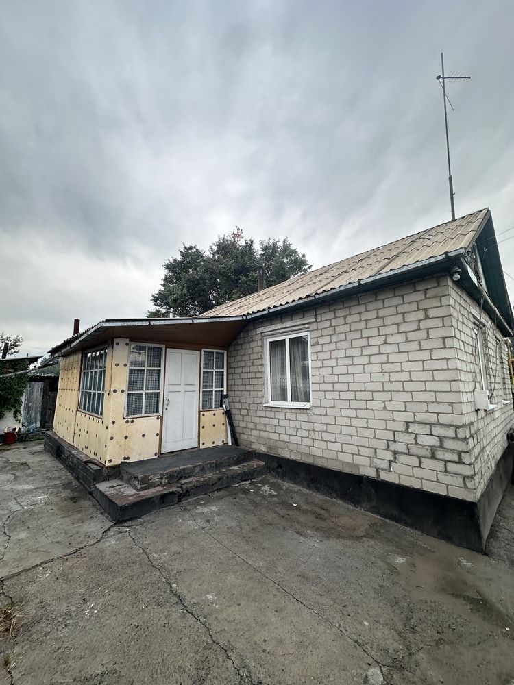 Продам дом в поселке Карабулак. Срочно, рассмотрю варианты