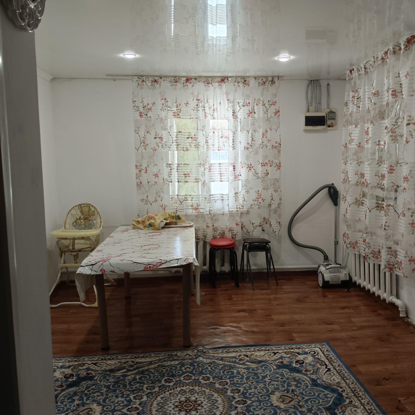 Жер уй сатылады Деркул