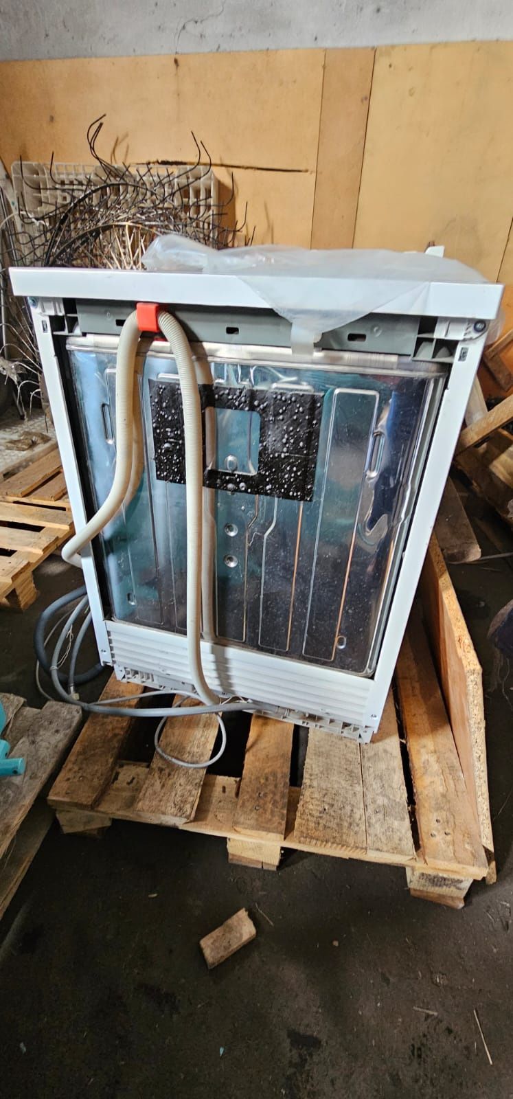 Продам посудомоечную машину Beko