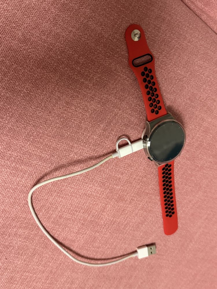 Продам срочно HUAWEI WATCH GT 2 Pro