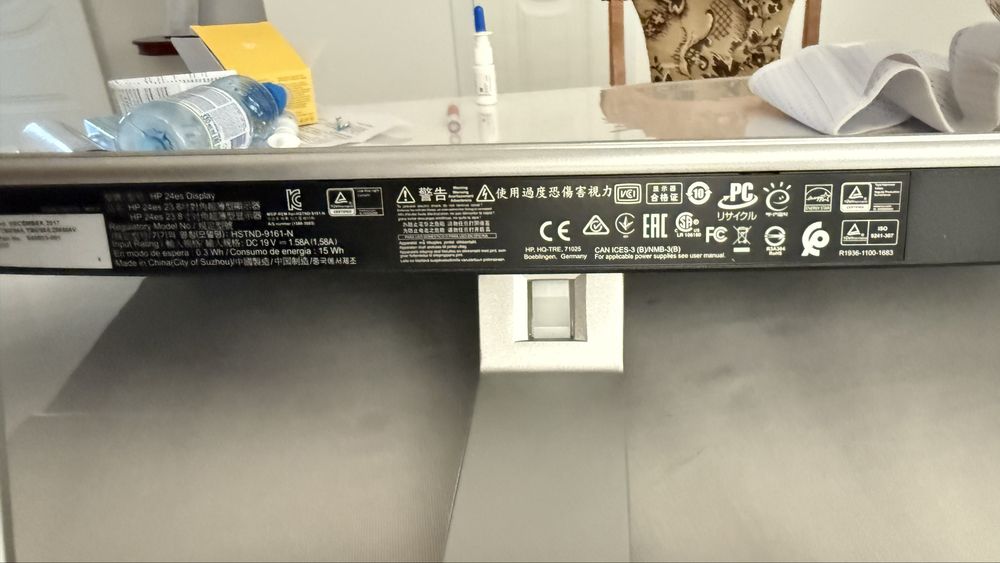 Монитор HP в отличном состоянии