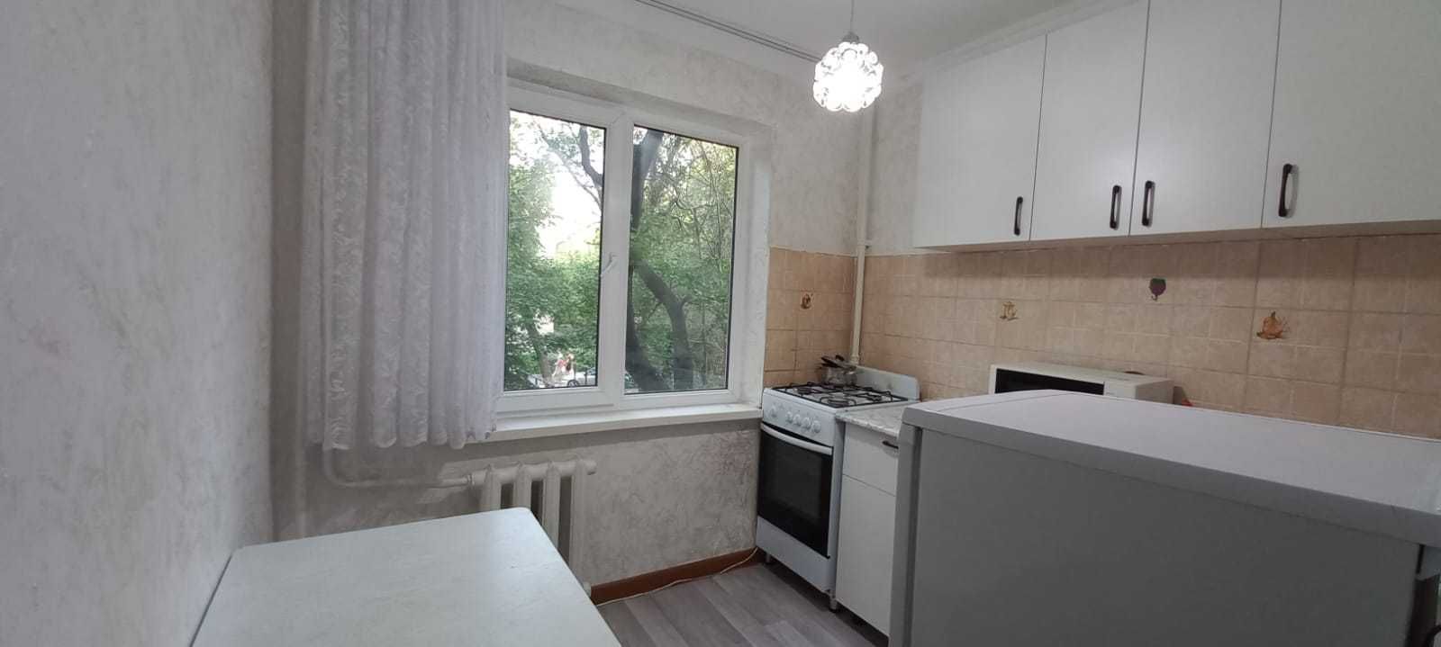 Продаётся 2 ком. квартира на Абая - Алтынсарина, мкр.8