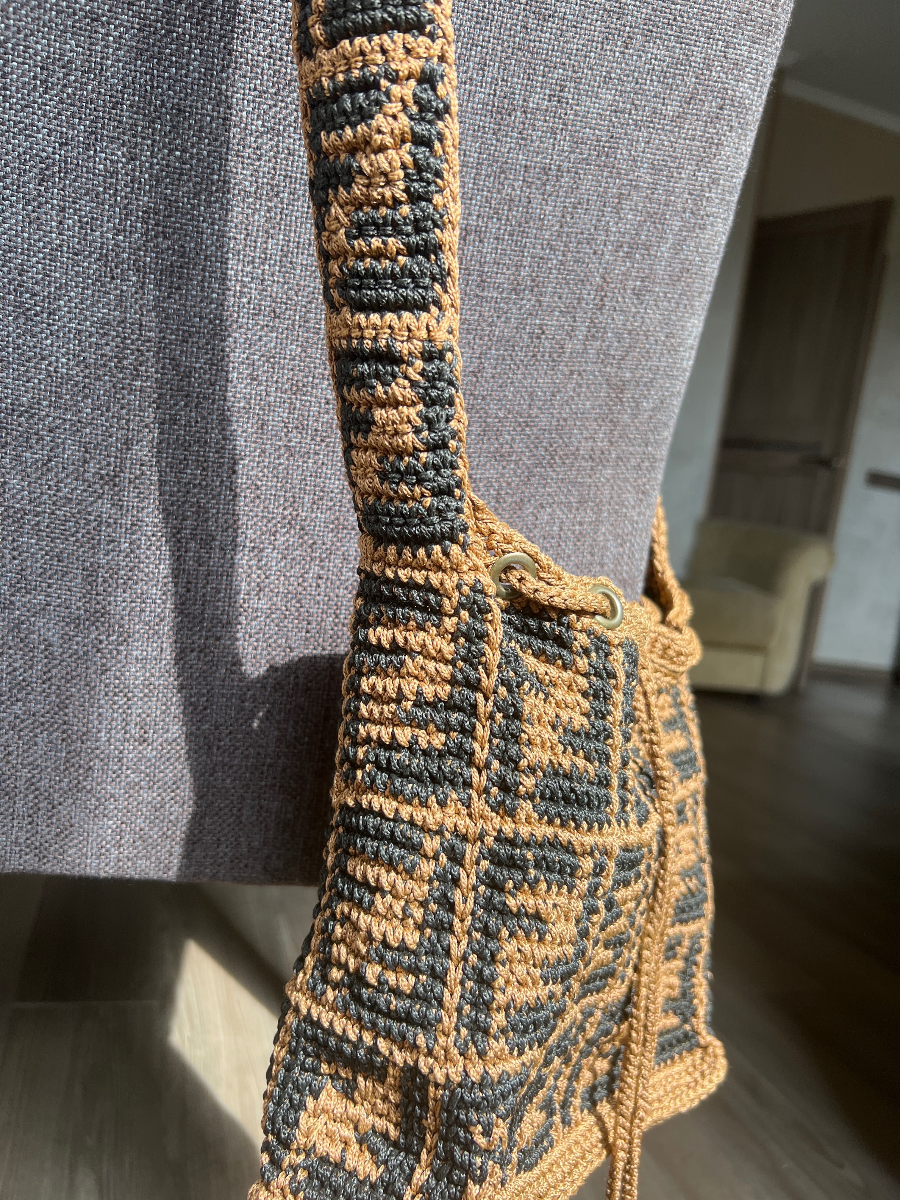 Сумка Fendi вязаная