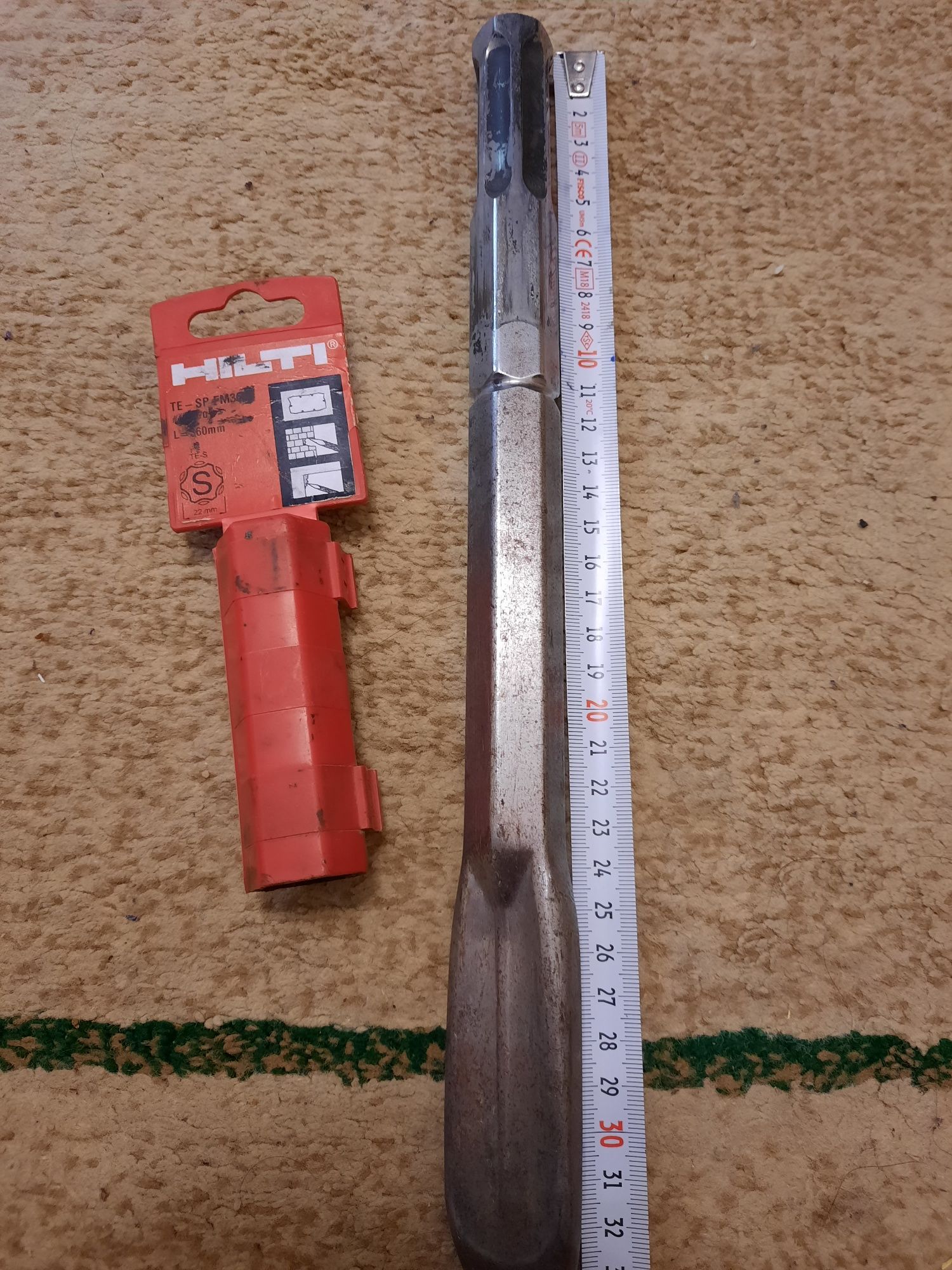 Продаётся пика на отбойник HILTI
