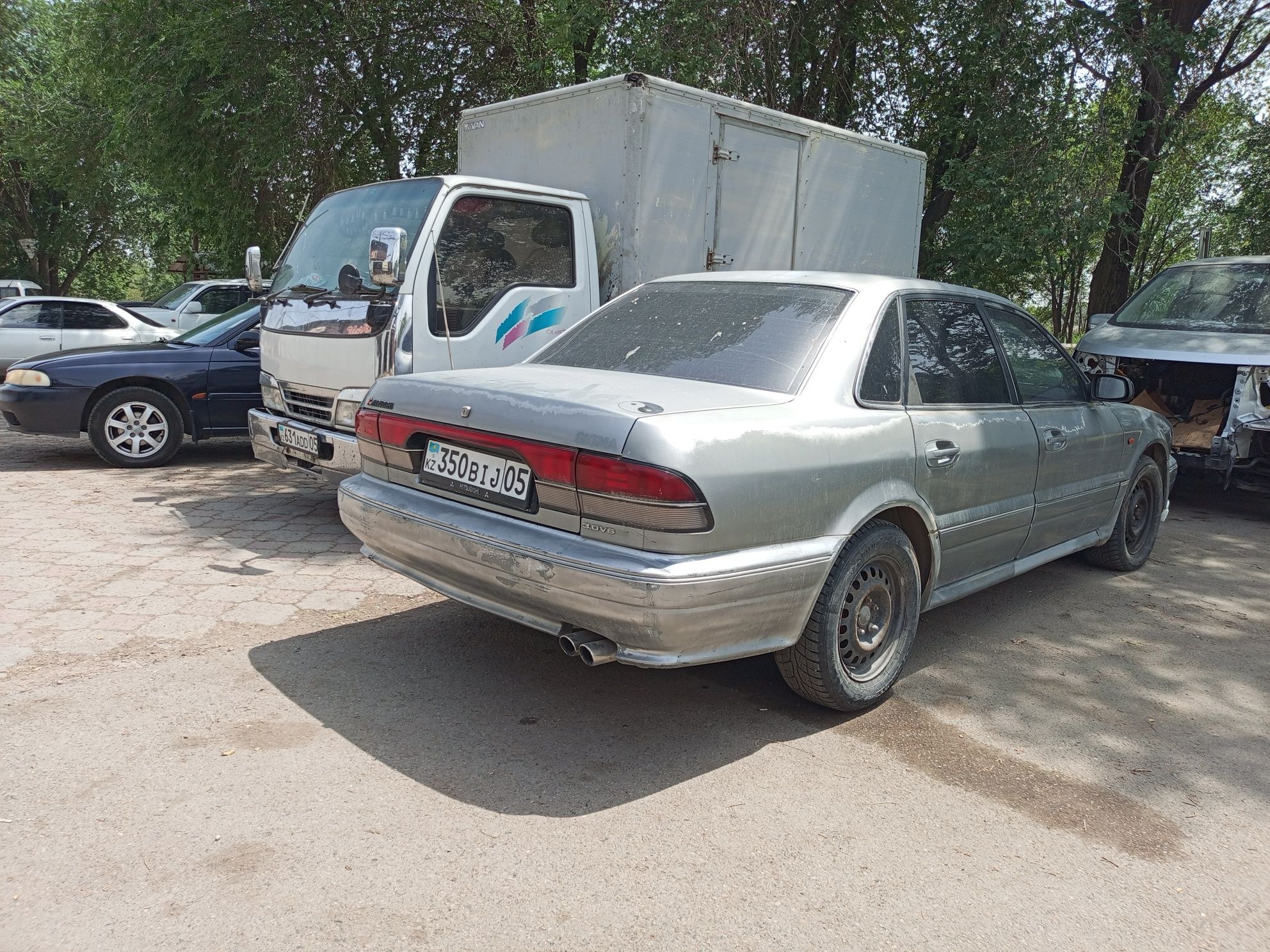 Продам  авто митсубиси