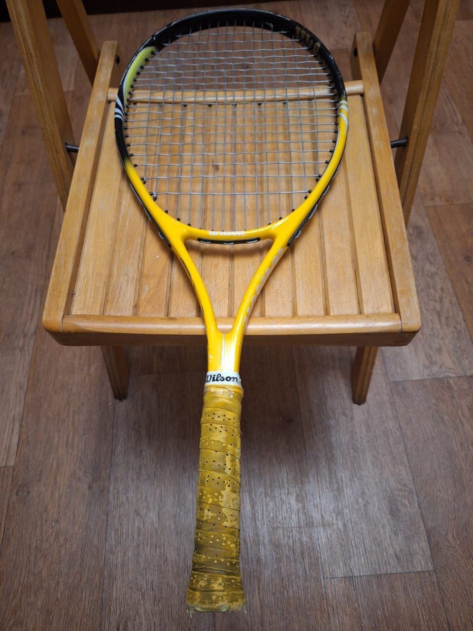 Продам теннисную ракетку : Wilson 3LX+ чехол