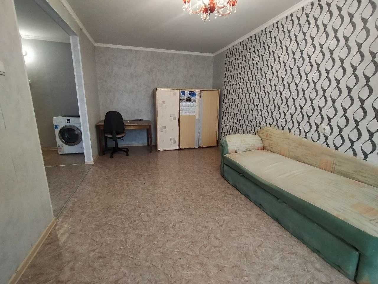 Продажа однокомнатной квартиры , район Уют.