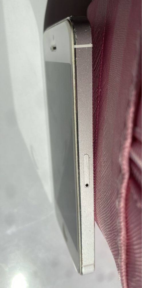 Iphone 5s(нерабочий) на запчасти