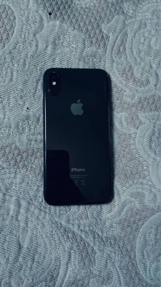Iphone x в хорошем состояние!