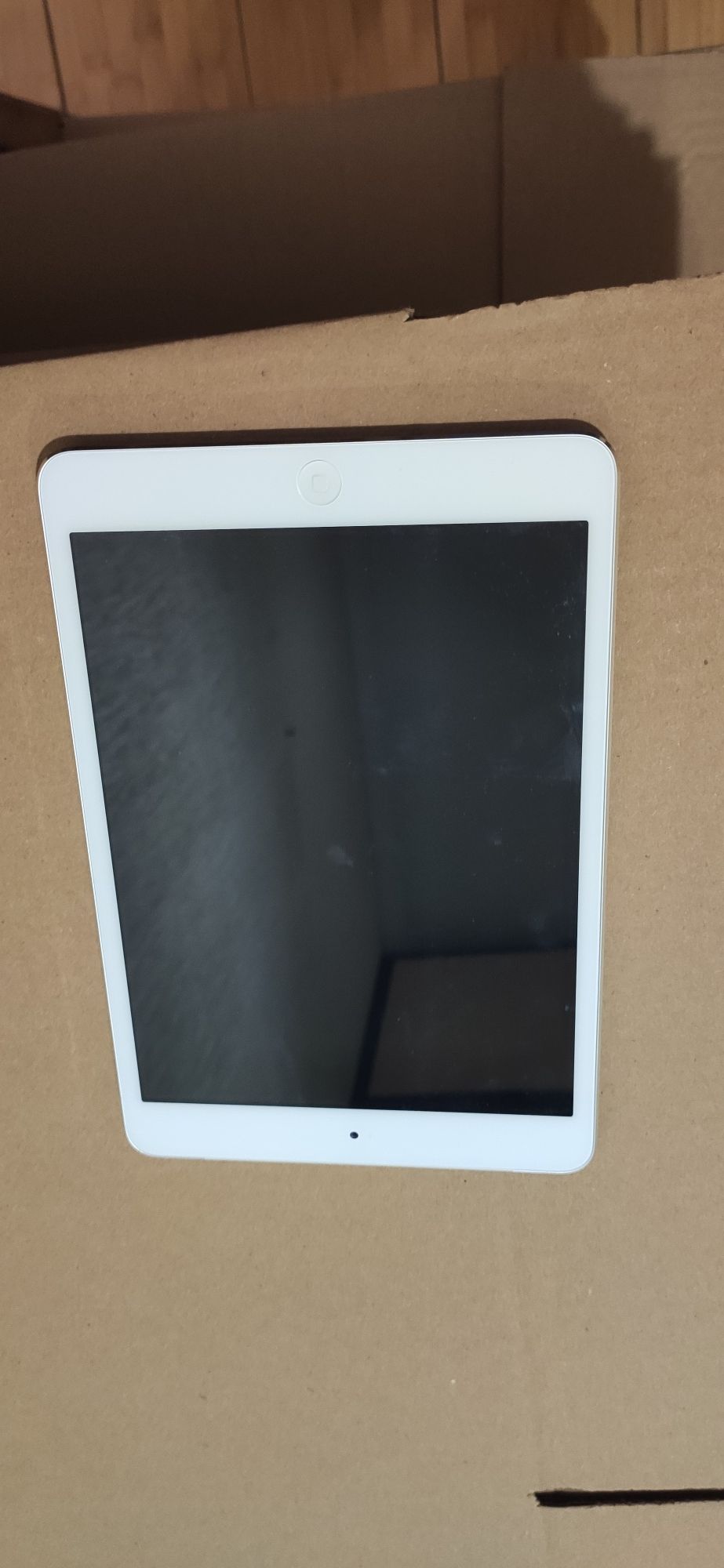 Продам Ipad mini 1. wi-fi+4G. Модель A1455.