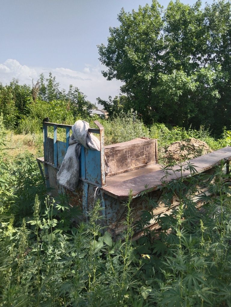 20аттық трактор сатылады жағдайы жақсы