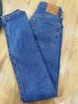 Джинсы levis женские