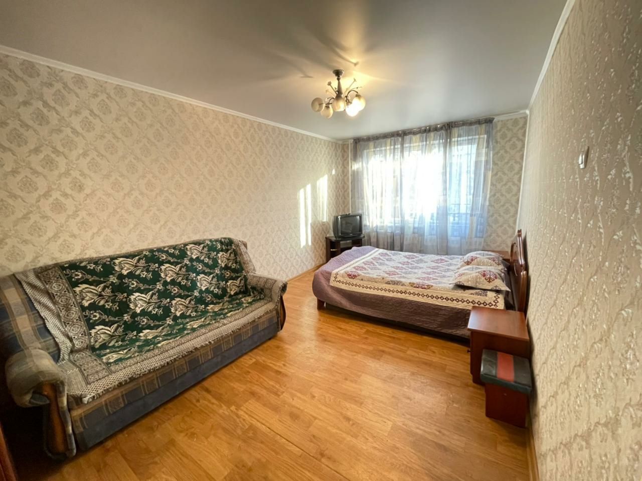 Посуточно,Орбита,президенсткий парк,ТРЦ Мега,КазГаса,Навои.