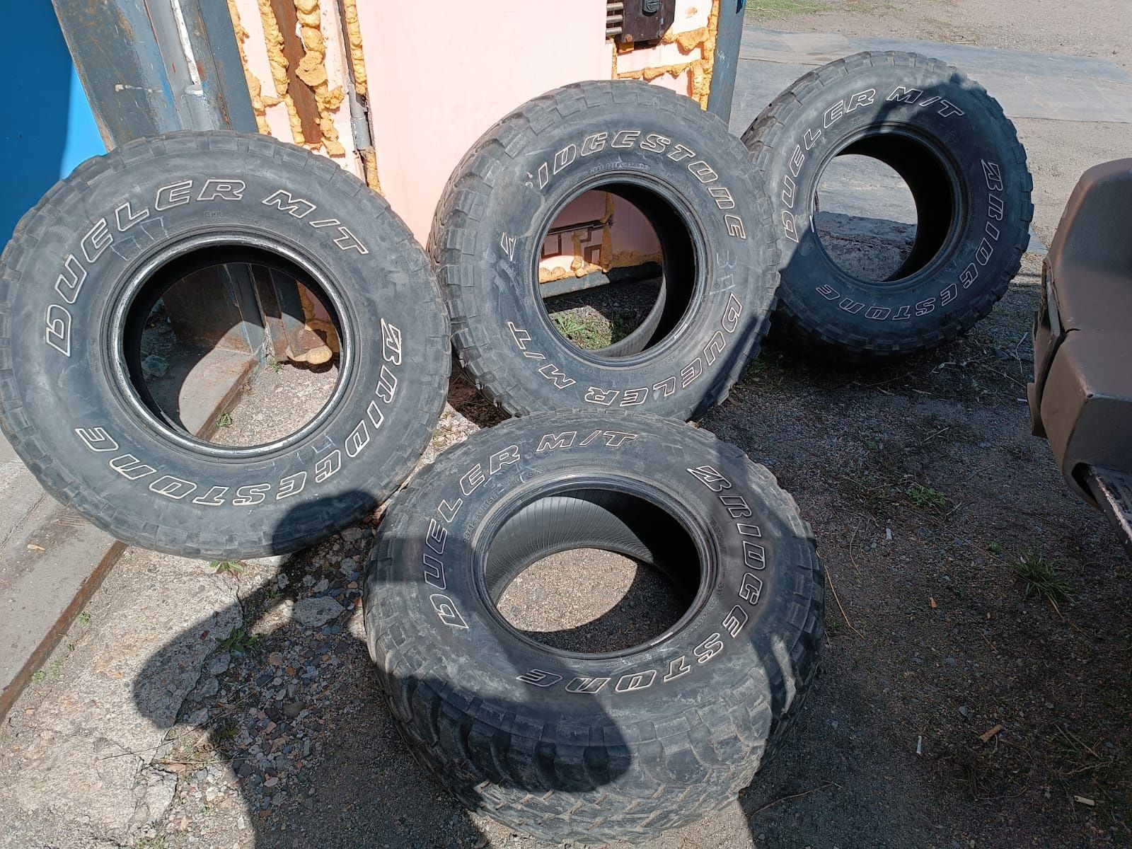 Летние шины BRIDGESTONE м/т б/у