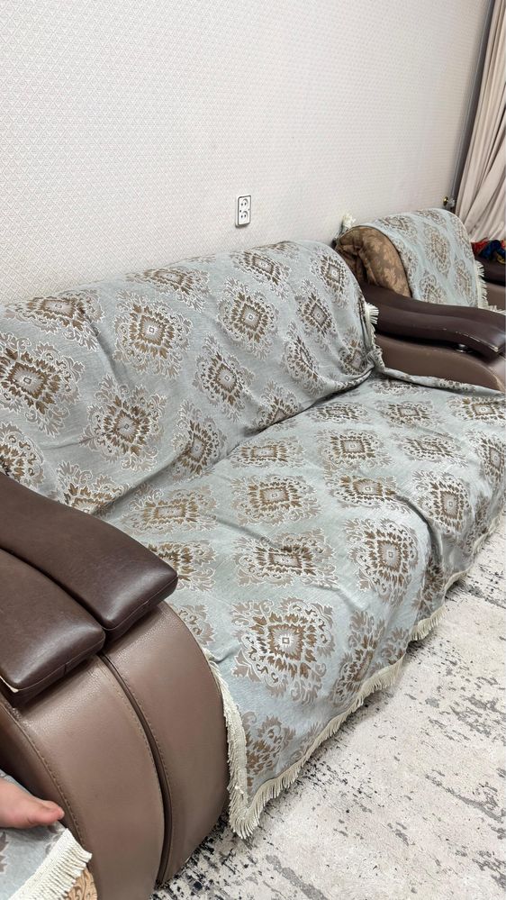 Диван раздвижной с креслами