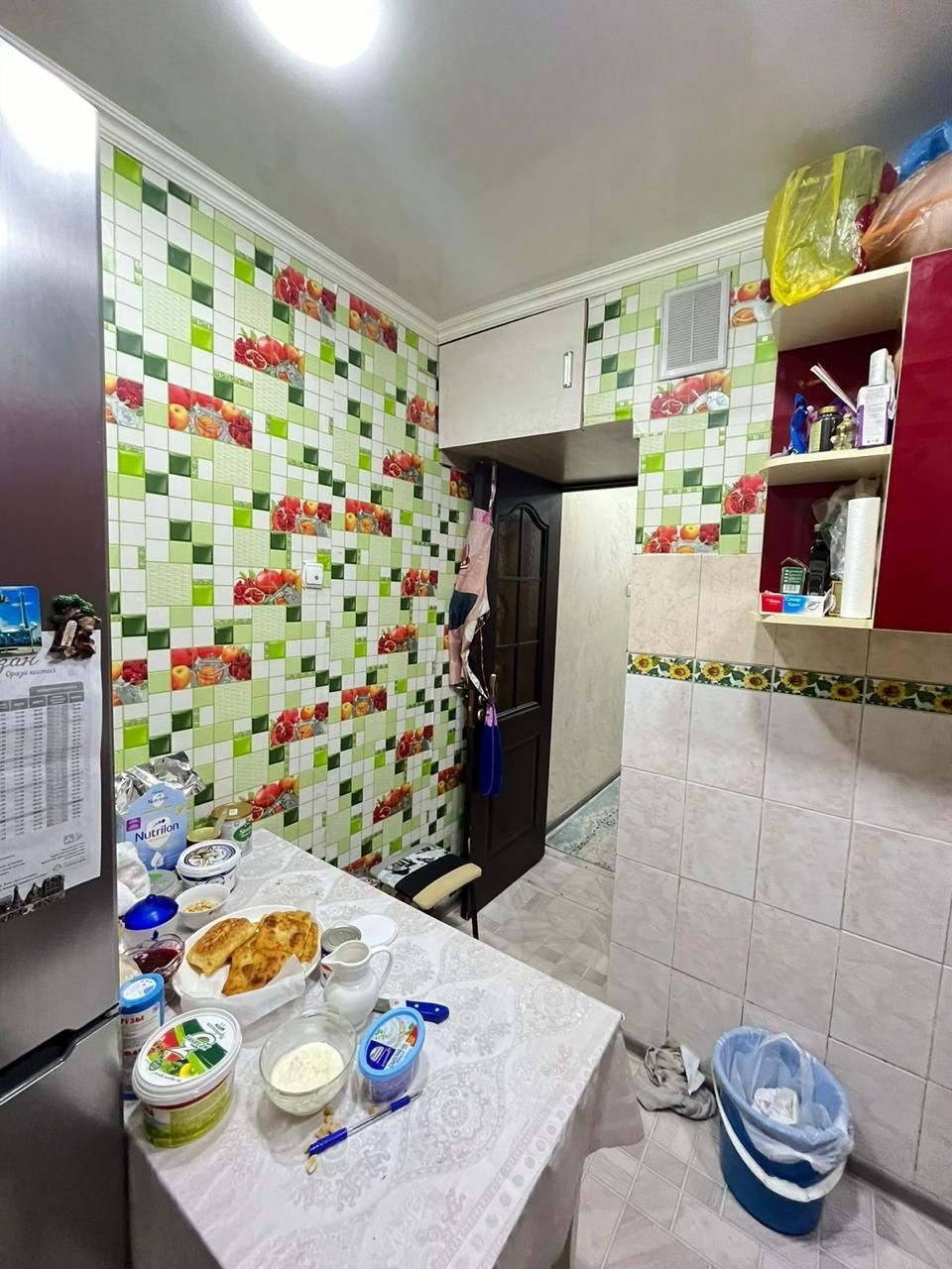 Срочно продам  3х комнатную квартиру в микрорайоне Самал.  Середина