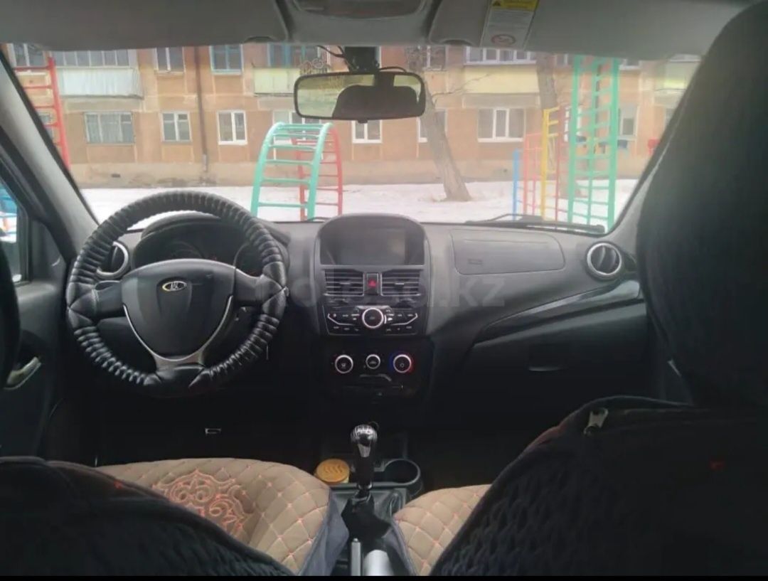 Срочно продам машину