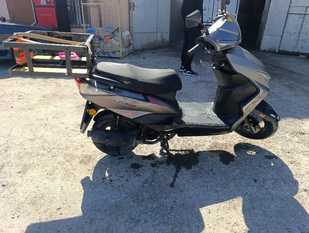 Скутер м12 жақсы жағдайда