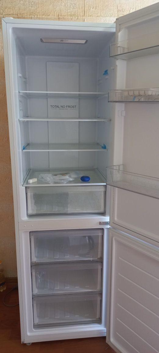 Продам холодильник!