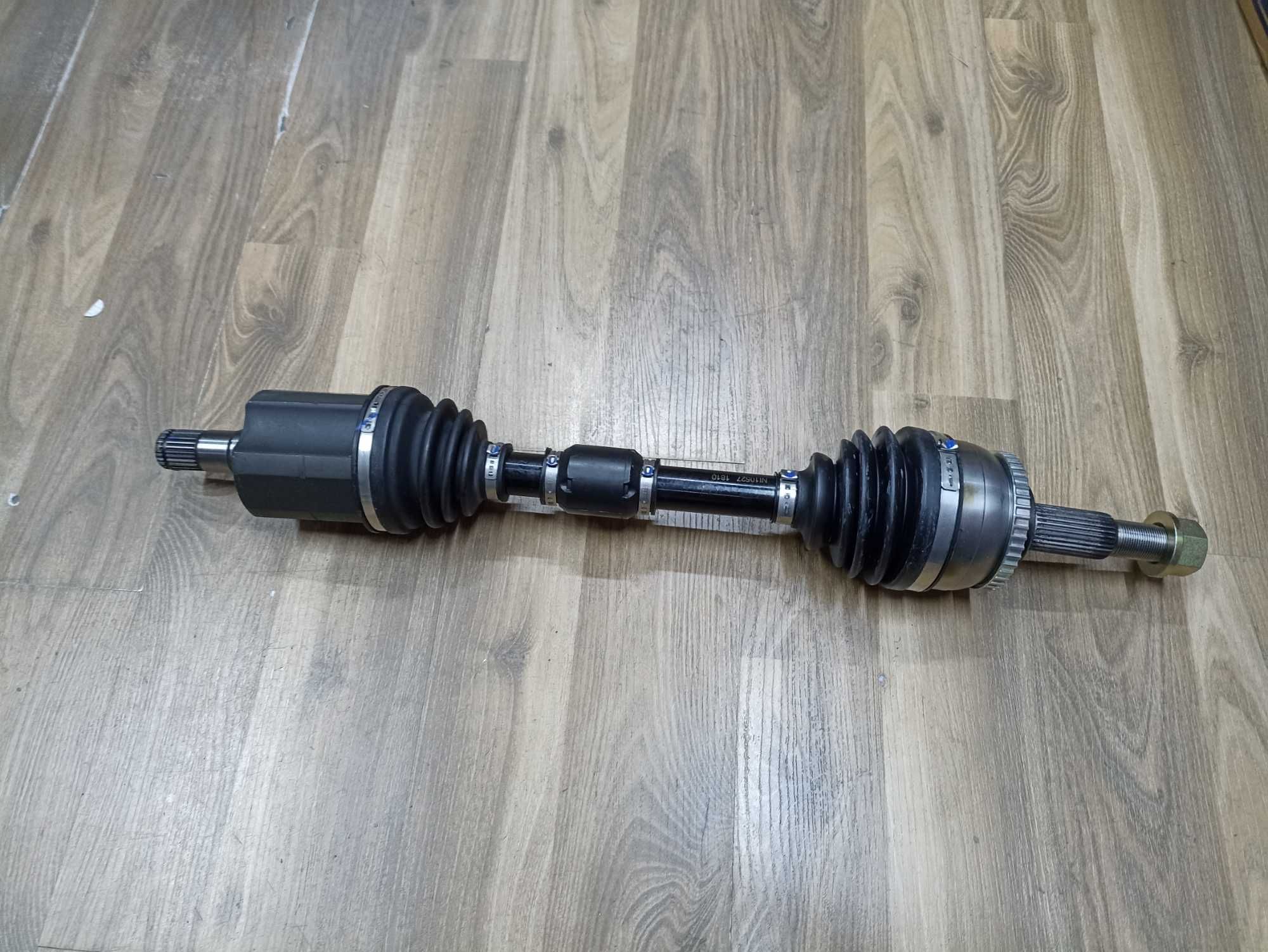 Привод в сборе гранаты на Honda CR-V RD1 правый руль