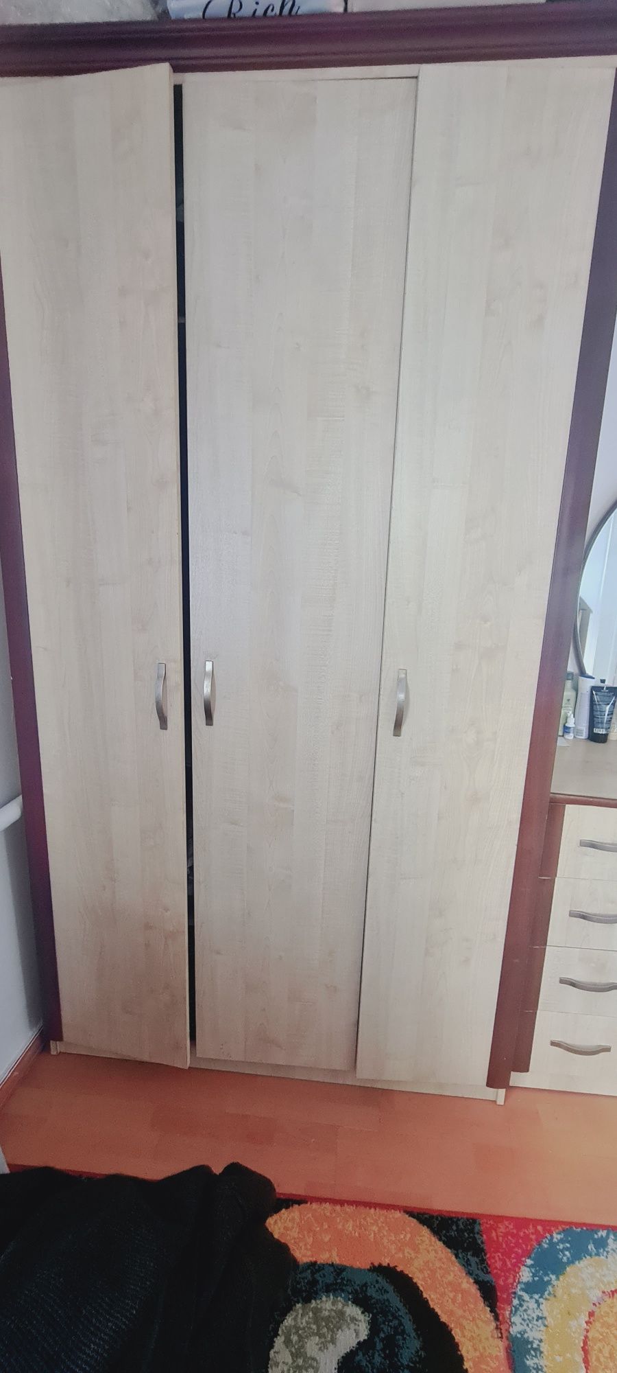Продам спальный мебель