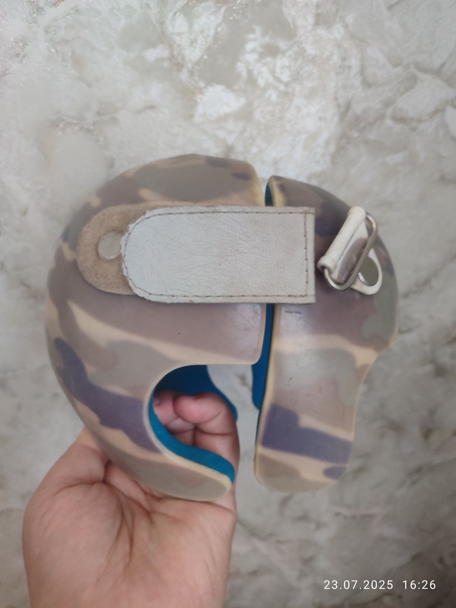Продам ортопедический члем.(Каска)