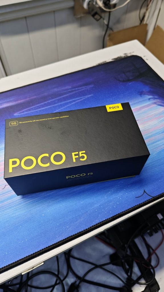 Телефон Poco F 5