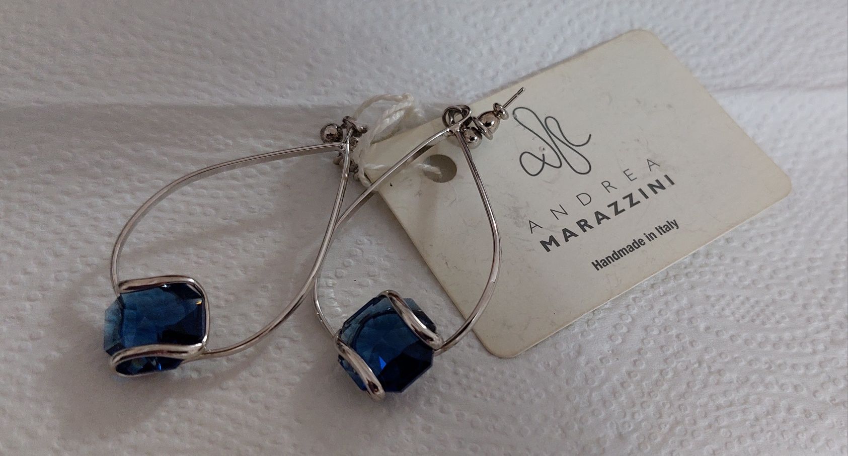 Серьги Andrea Marazzini с кристаллами Swarovski и родиевым покрытием