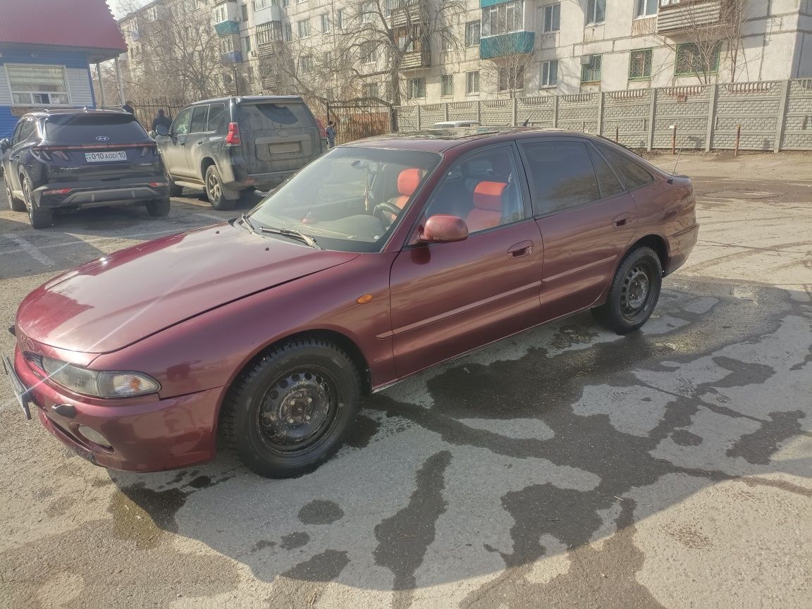 Продам Митсубиси Галант 7 поколения 1994года