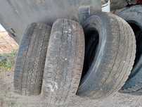 Продаются три шины Bridgestone