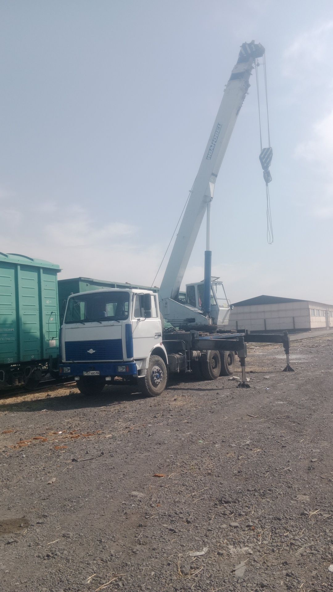 Услуги автокрана г/п 25 тонн 21 метр вылет стрелы