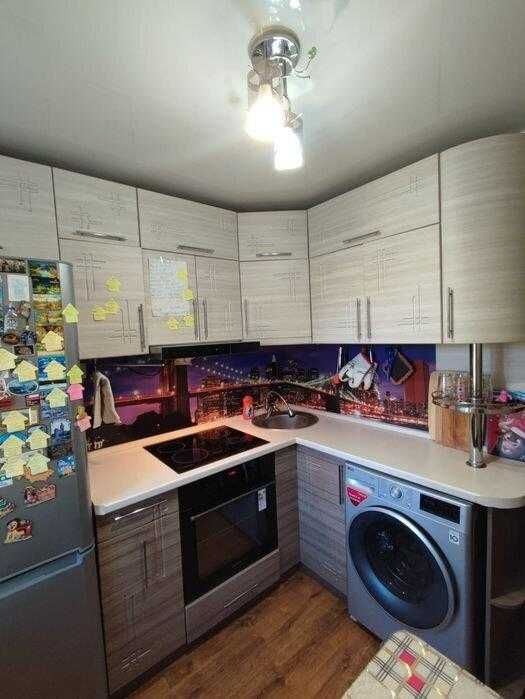 *Продам 2 комн квартира 12 мик-н. Помощь в ипотеке. ТОРГ