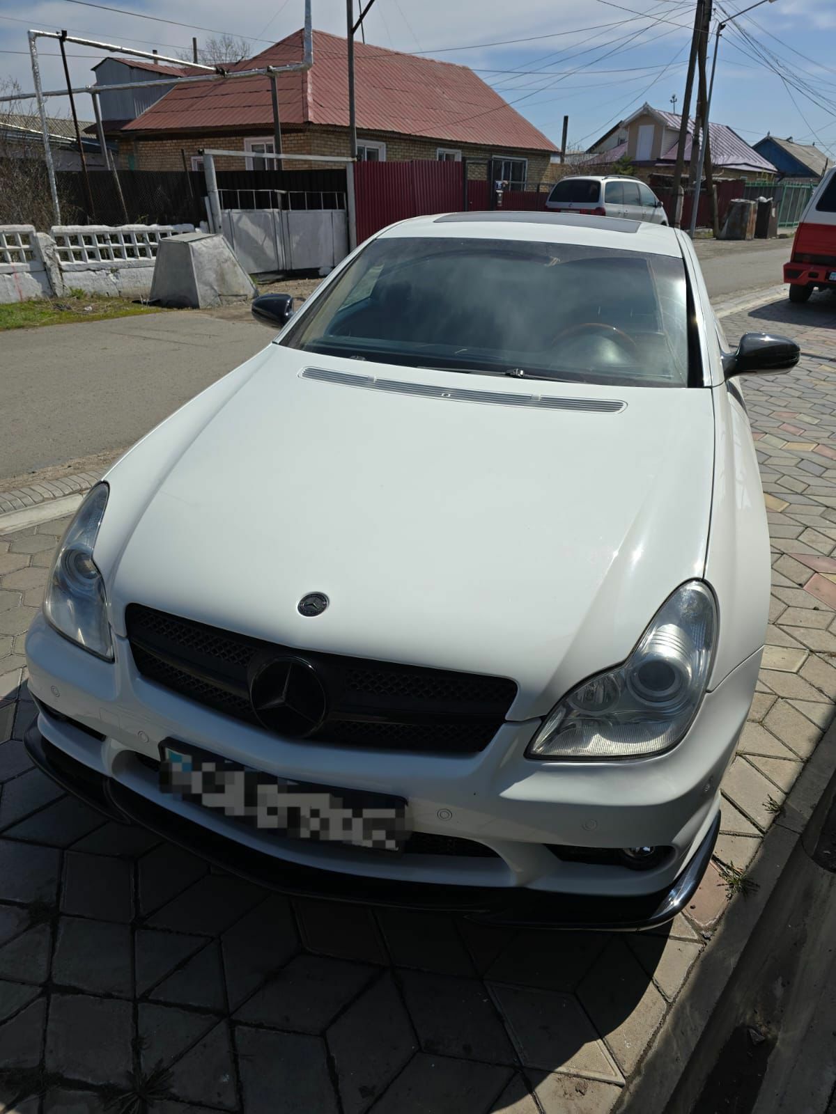 Бампер обвес Мерседес CLS W219 219 AMG