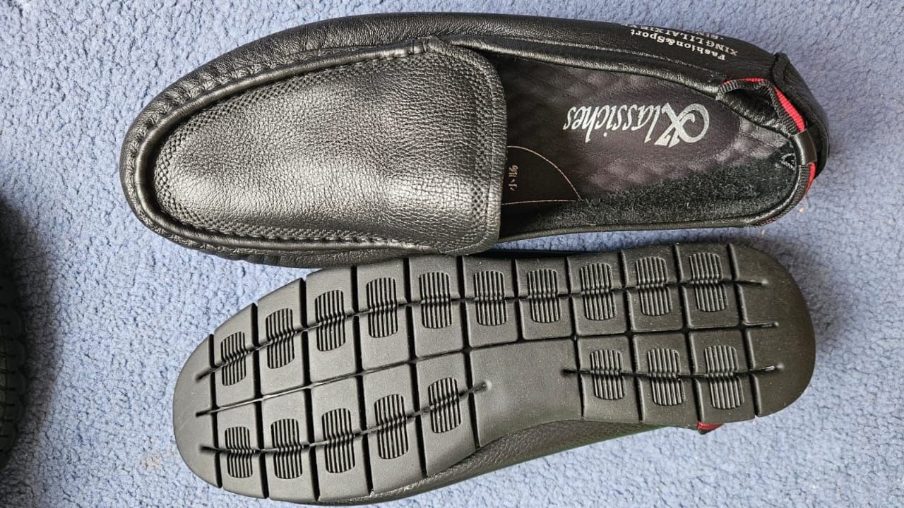 Продам новый макасины