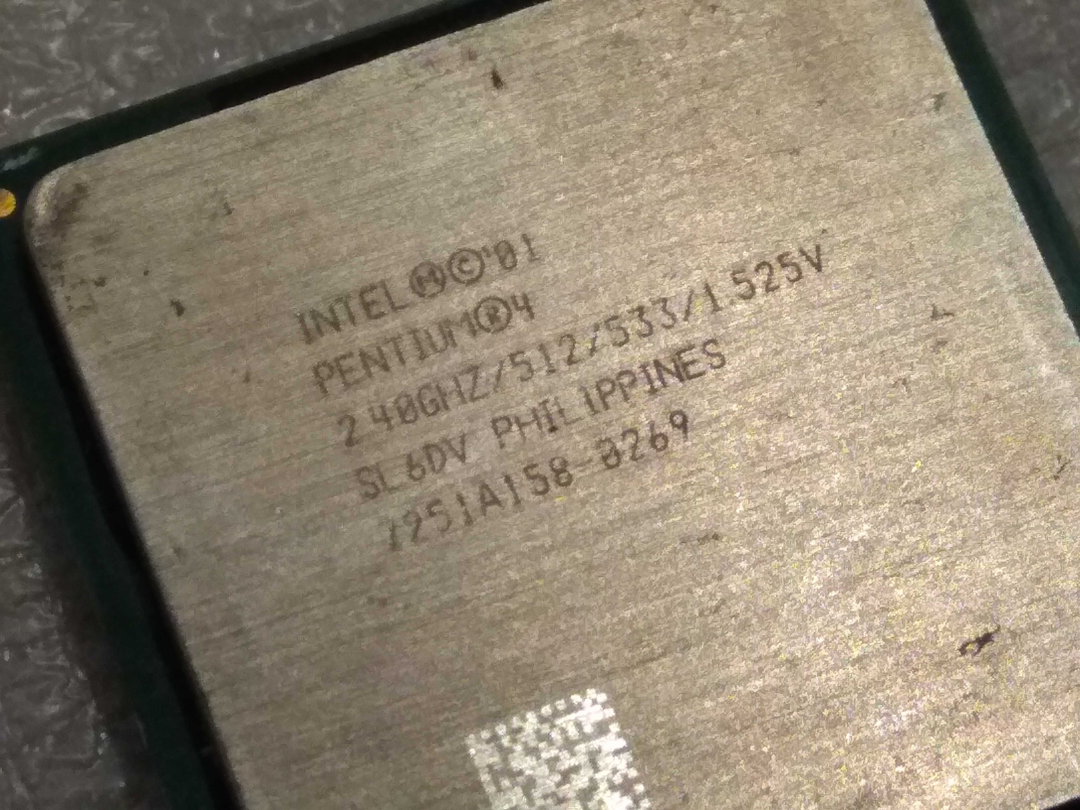 Процессор Intel Pentium 4 (2.40 GHz,  PPGA478).