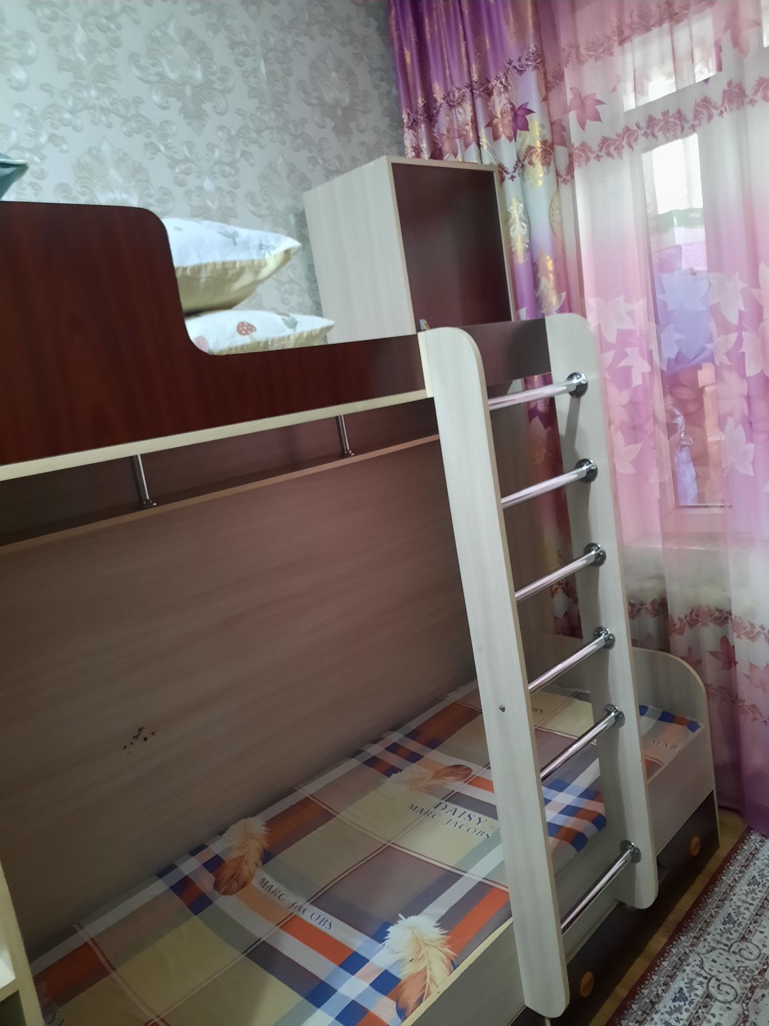 Детский 2-х ярусный кровать