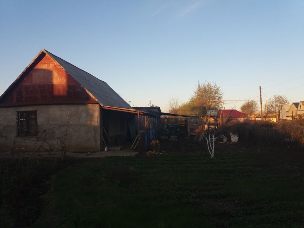 Продам дачу в пст "Локомотив"