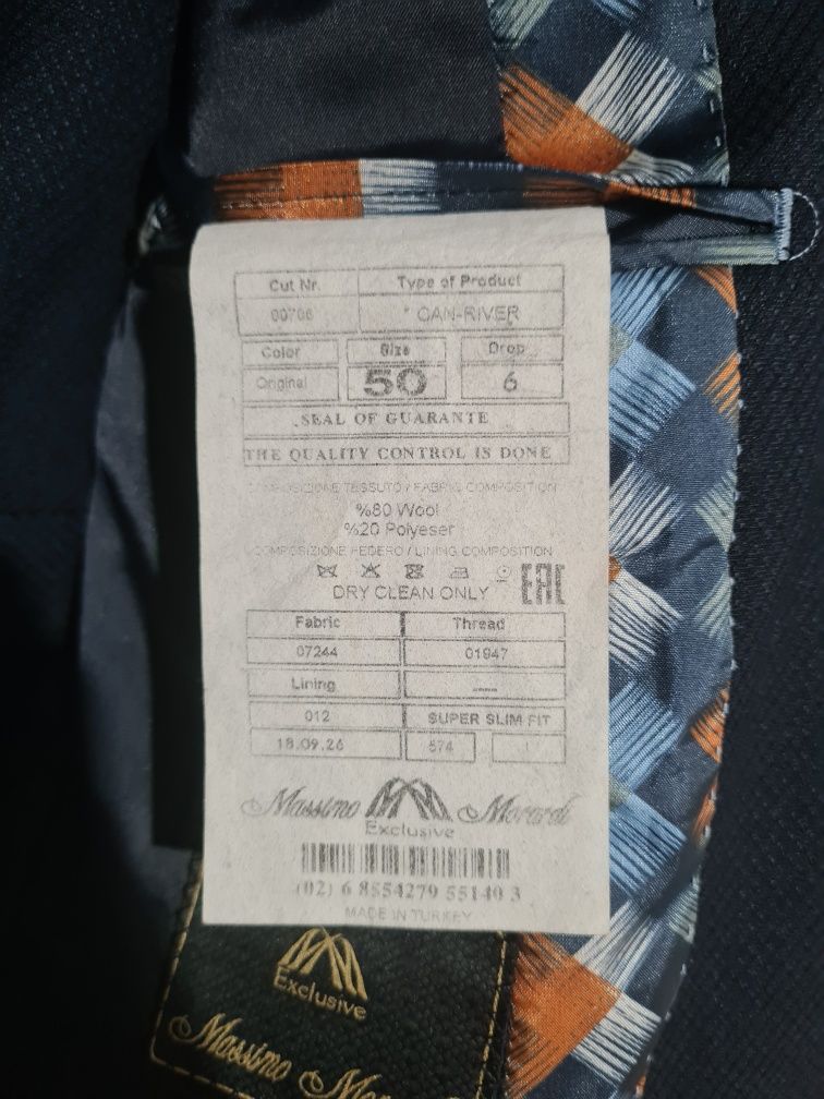 Продам мужской костюм, темно-синего цвета