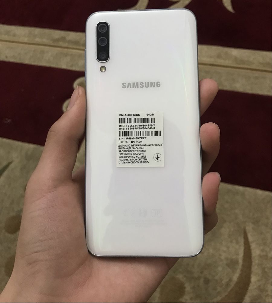 Samsung Galaxy A50