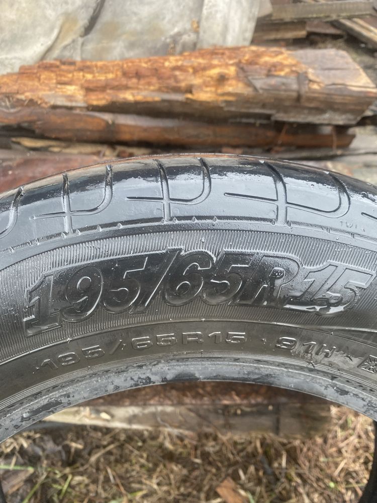 Продам 2 балона резины