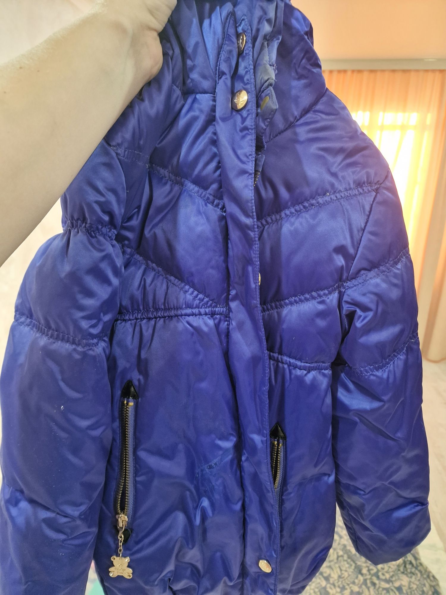 Продам вещи на девочку 3-7 лет