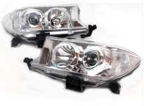 Фара на Toyota Fortuner 08-10 Фортунер 08-10