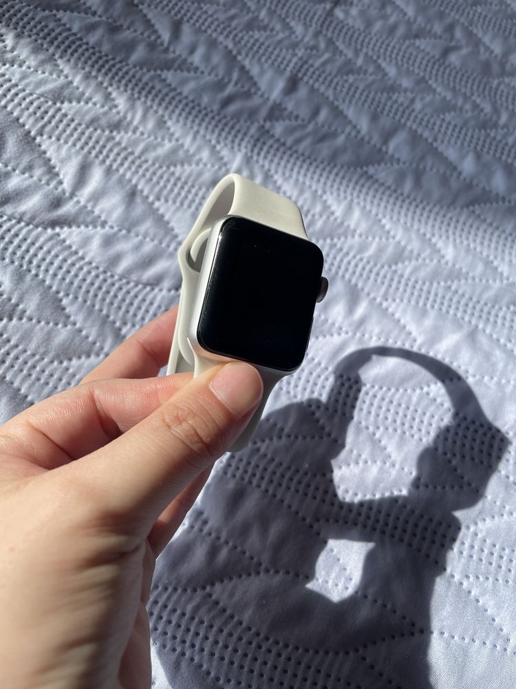 Продам часы Apple watch 3 серия