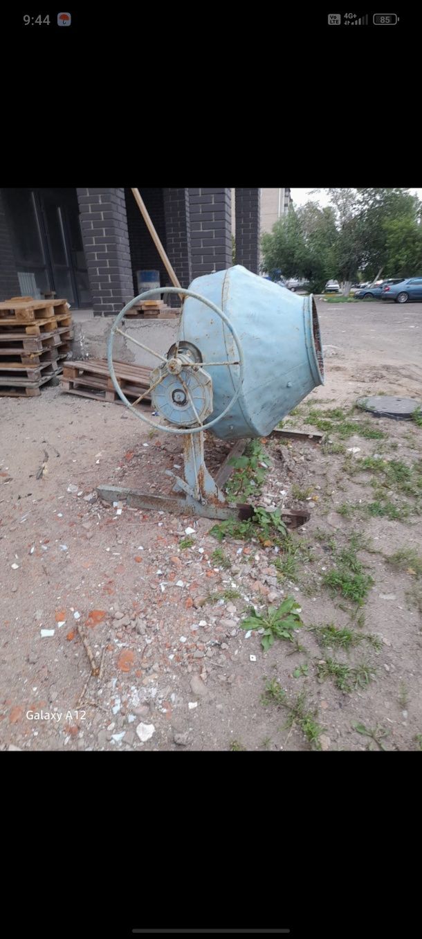 Продам Бетономешалку без двигателя
