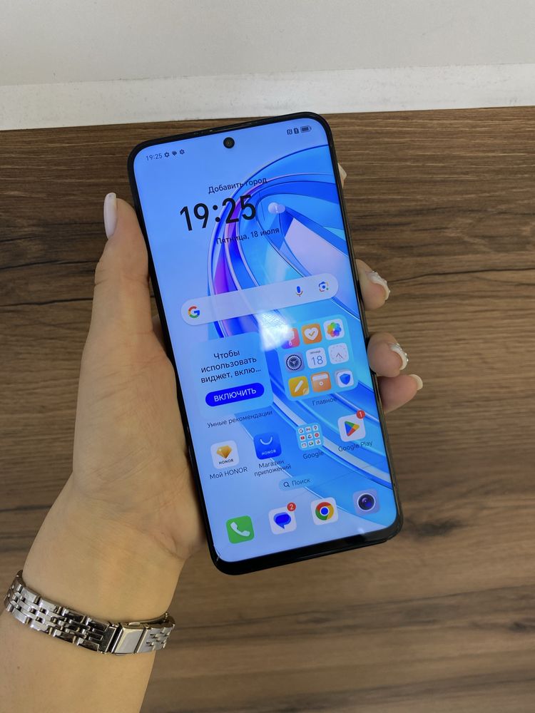 HONOR X8 a    128 гб оператив памят 8 гб
