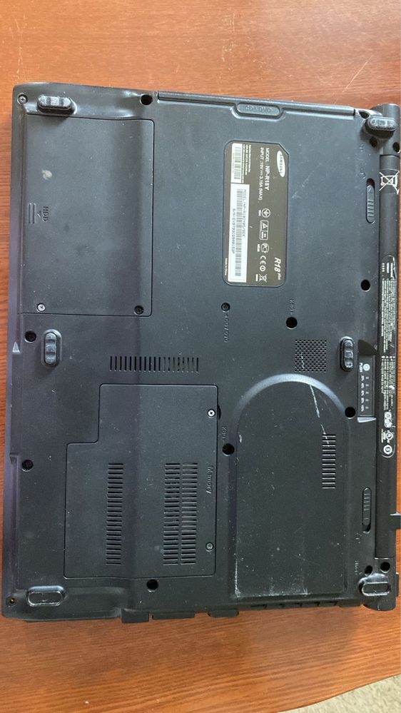 Ноутбук Samsung R18 Plus (модель NP-R18Y)
