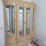 Продаётся сервант