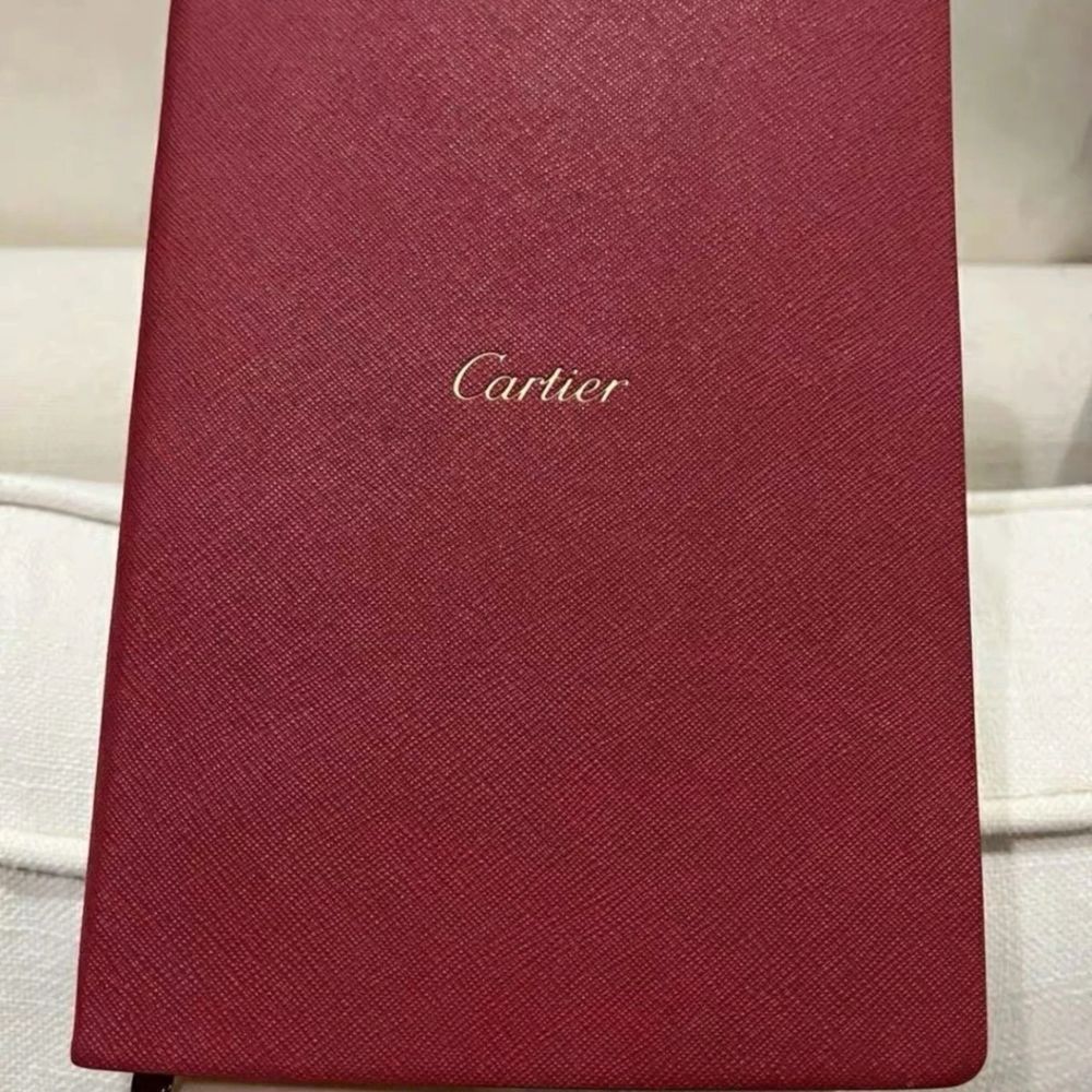 Блокноты Cartier с гравировкой ваших инициалов