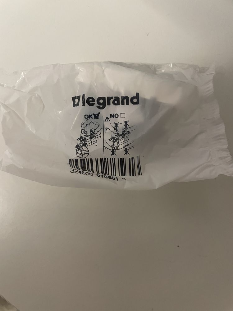 Legrand Mosaic Розетка RJ45 UTP кат. 6, 1 модуль, Белый. 076561